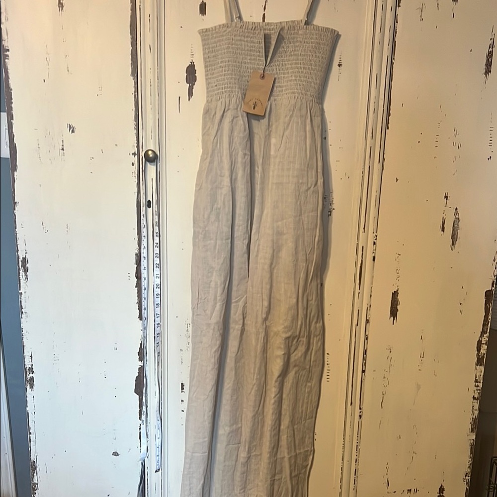 Knot Sisters linen Jumpsuit - Picture 5 of 17